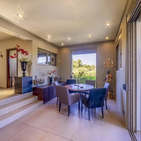 Sfedami Villa